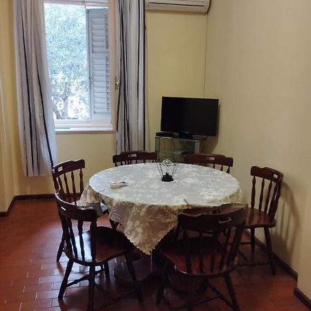 Bugenvilija Apartment Сплит Екстериор снимка