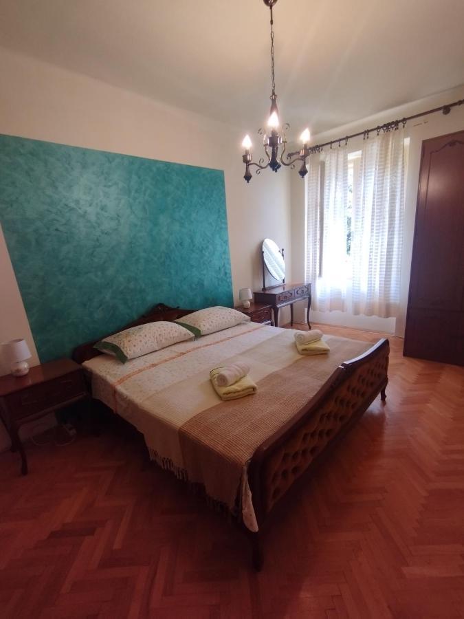 Bugenvilija Apartment Сплит Екстериор снимка